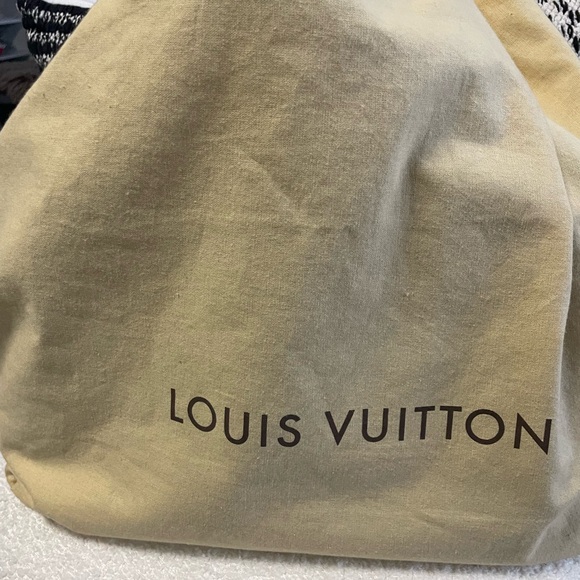 Louis Vuitton Deauville handbag - Picture 8 of 8